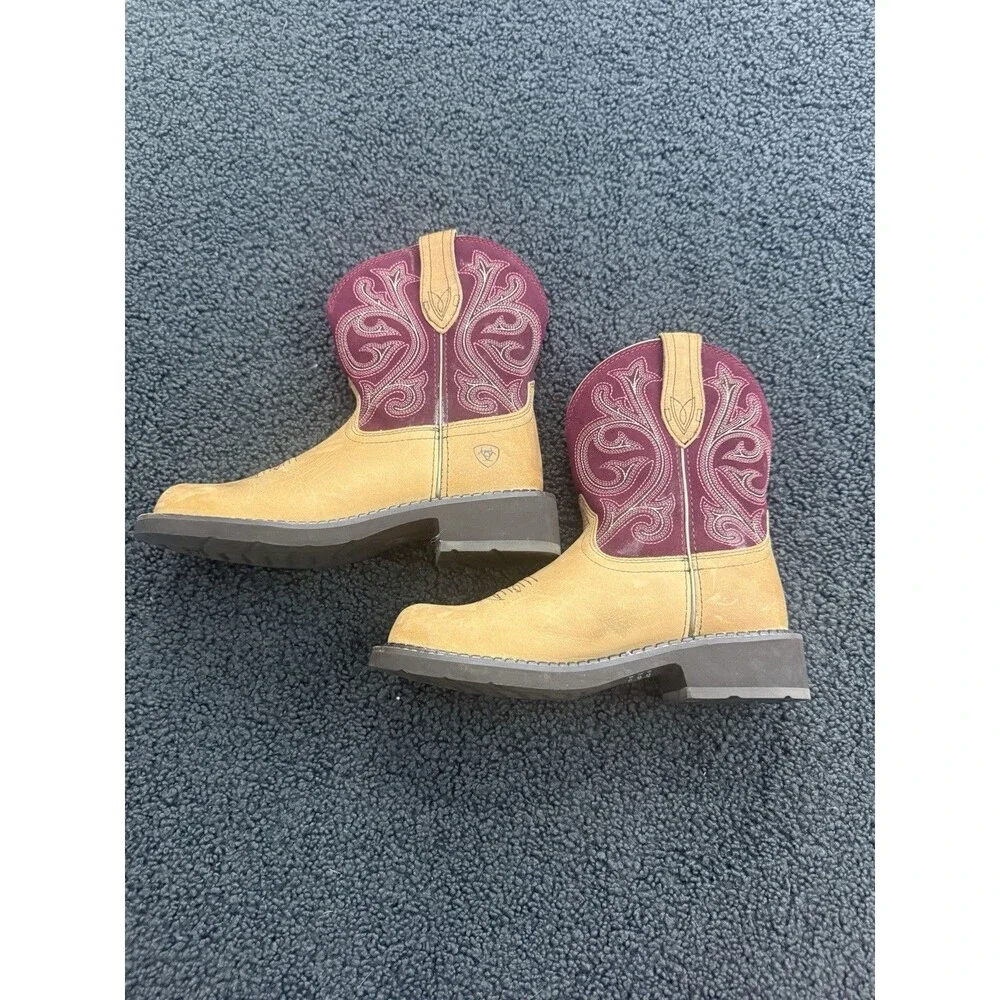 Ariat Fatbaby Heritage Women Size 7.5B Boot Burgundy Tan Cowgirl Boot 10026116